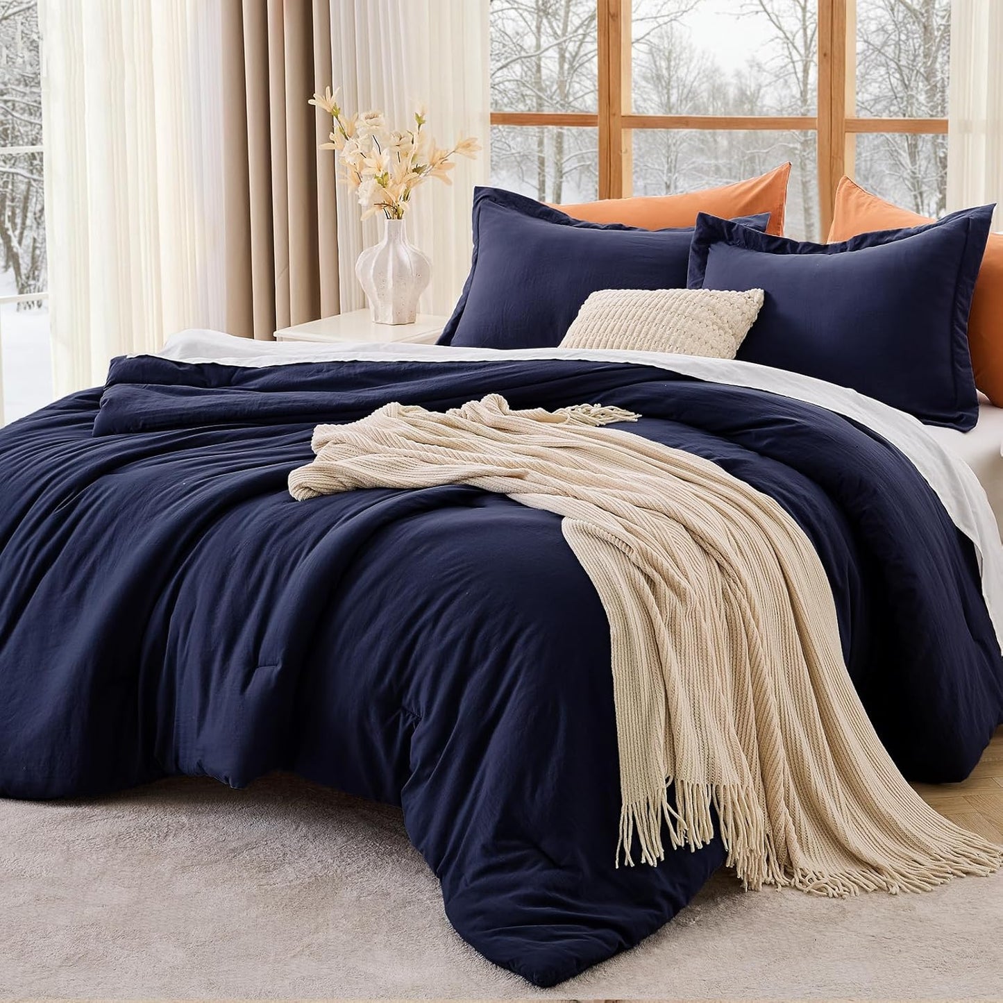 3-piece comforter set 🛌. Soft microfiber, anti-clumping design & easy to clean. Shop our special offer today!